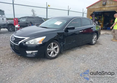 2015 Nissan Altima 2.5 Sv from USA, damaged, VIN 1N4AL3AP9FC259608